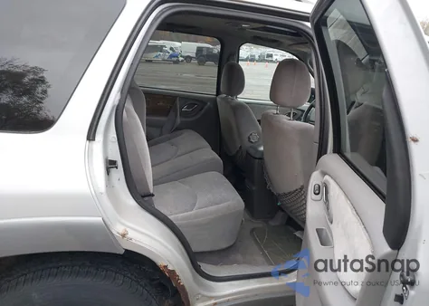 2002 Mazda Tribute Es V6/Lx V6 из США, поврежденный, VIN 4F2YU08152KM50710